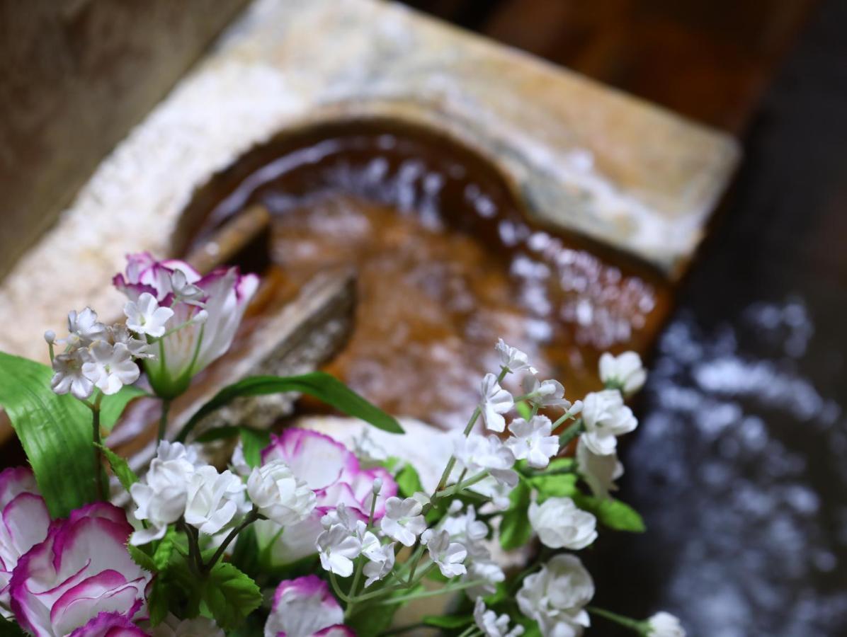 Ikariya Ryokan Yamanouchi  Esterno foto