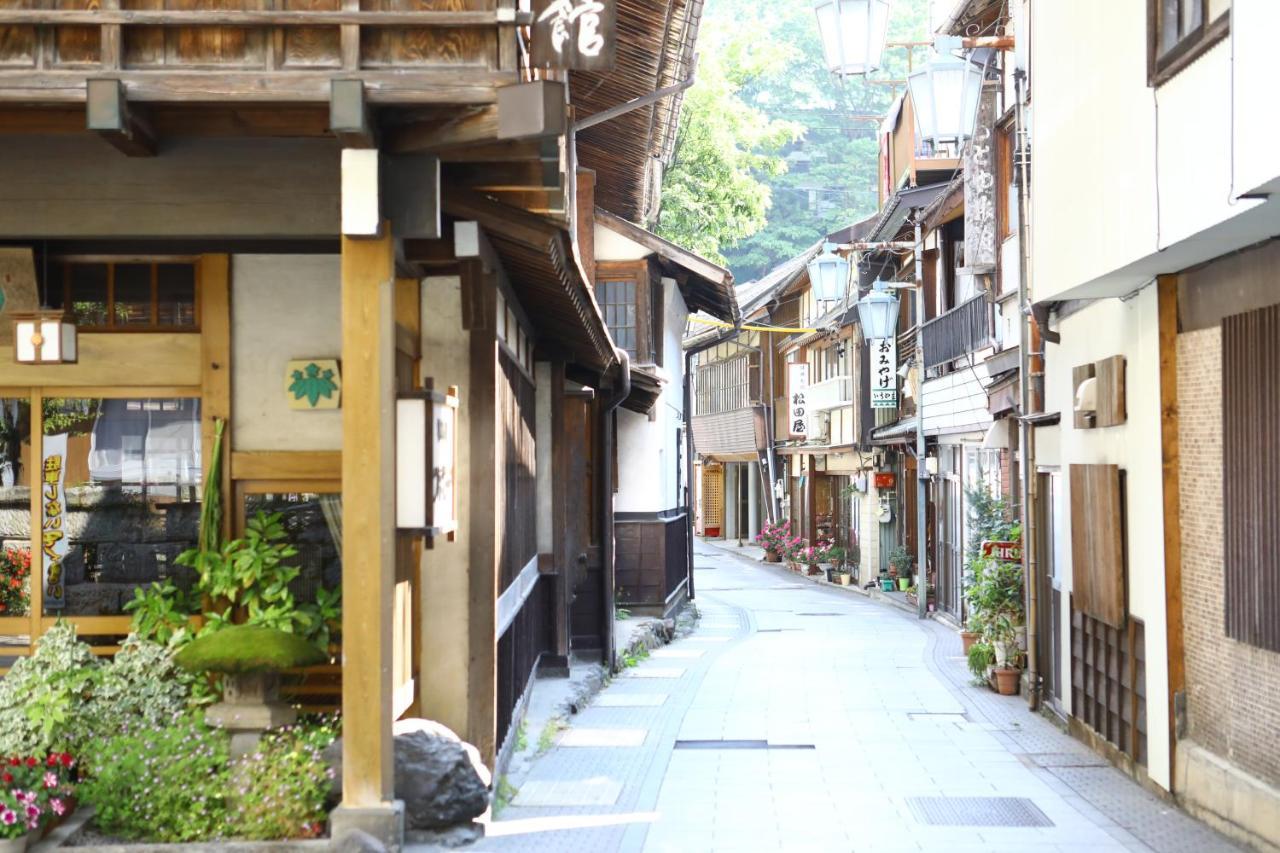 Ikariya Ryokan Yamanouchi  Esterno foto